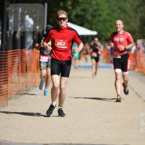 07.09.2025 - 19. Norderstedt Triathlon Michael Strokosch http://msf.ph/oto/8759137 07.09.2025 12:05:54 Laufen 237, 815, 862, 1225, 1265, 1372 meine-sportfotos.de