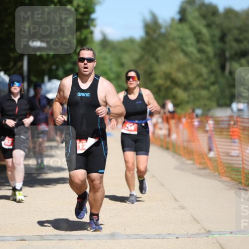 07.09.2025 - 19. Norderstedt Triathlon Michael Strokosch http://msf.ph/oto/8759145 07.09.2025 13:14:34 Laufen 224, 331, 852, 858, 1270, 1388 meine-sportfotos.de