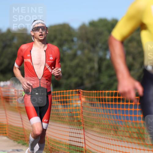 07.09.2025 - 19. Norderstedt Triathlon Michael Strokosch http://msf.ph/oto/8759154 07.09.2025 14:56:53 Laufen 959, 962, 971, 975, 1031 meine-sportfotos.de