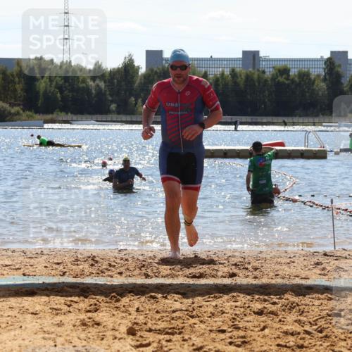 07.09.2025 - 19. Norderstedt Triathlon Luisa Fischer http://msf.ph/oto/8759174 07.09.2025 13:46:40 Schwimmen 1019 meine-sportfotos.de