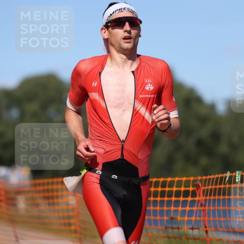 07.09.2025 - 19. Norderstedt Triathlon Michael Strokosch http://msf.ph/oto/8759202 07.09.2025 14:56:54 Laufen 959, 962, 971, 975, 1031 meine-sportfotos.de
