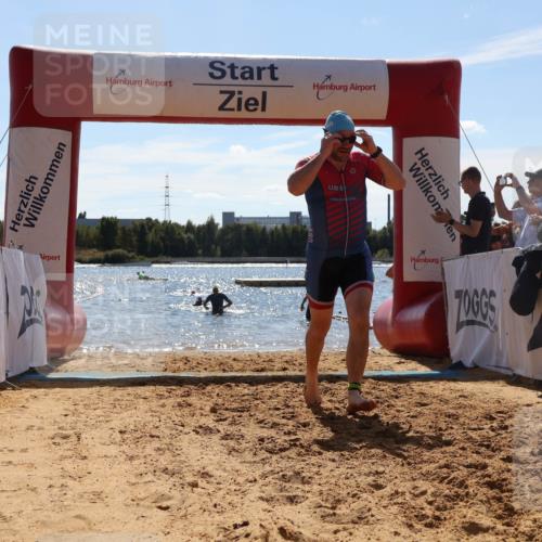 07.09.2025 - 19. Norderstedt Triathlon Luisa Fischer http://msf.ph/oto/8759204 07.09.2025 13:46:42 Schwimmen 1019 meine-sportfotos.de