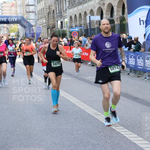 07.09.2025 - BARMER Alsterlauf Strokosch-Dieckow http://msf.ph/oto/8759211 07.09.2025 10:13:21 Ziel 2295, 2387, 2875, 2876, 2892, 3031, 3121, 3181, 3332, 3333, 3334, 3373, 3379, 3424, 3425, 3511, 3564, 3644, 3769, 3833, 3879, 4181, 4548, 4659, 4716, 4718, 4761, 4881, 4958, 5054, 5059, 5414, 5502, 5743, 6158, 6317, 6318, 8417 meine-sportfotos.de