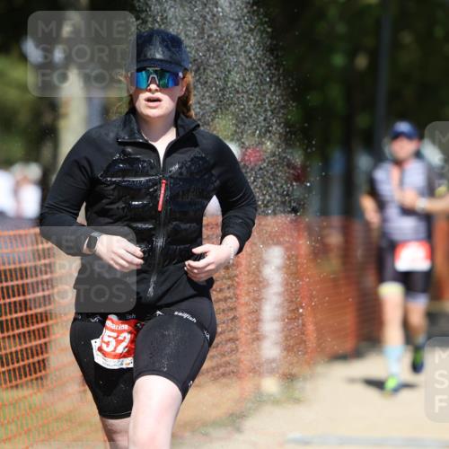 07.09.2025 - 19. Norderstedt Triathlon Michael Strokosch http://msf.ph/oto/8759227 07.09.2025 13:14:38 Laufen 224, 852, 858, 1270 meine-sportfotos.de