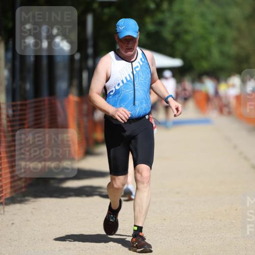 07.09.2025 - 19. Norderstedt Triathlon Michael Strokosch http://msf.ph/oto/8759231 07.09.2025 12:52:21 Laufen 282, 700, 1371 meine-sportfotos.de