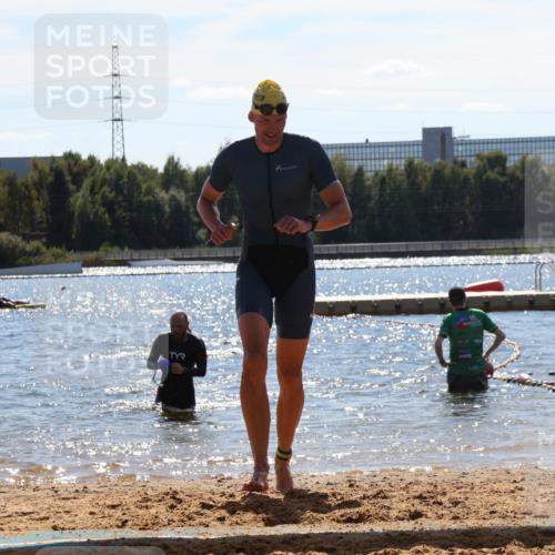 07.09.2025 - 19. Norderstedt Triathlon Luisa Fischer http://msf.ph/oto/8759233 07.09.2025 13:46:55 Schwimmen 1478 meine-sportfotos.de
