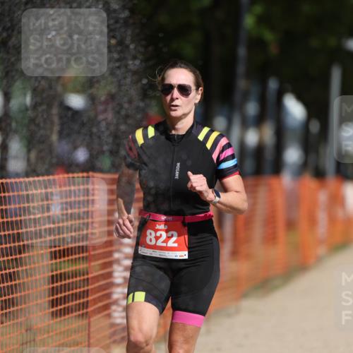 07.09.2025 - 19. Norderstedt Triathlon Michael Strokosch http://msf.ph/oto/8759275 07.09.2025 12:06:05 Laufen 822 meine-sportfotos.de
