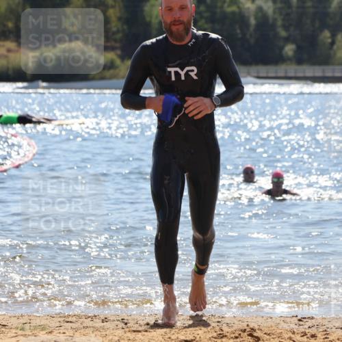 07.09.2025 - 19. Norderstedt Triathlon Luisa Fischer http://msf.ph/oto/8759276 07.09.2025 13:47:02 Schwimmen 395, 1478 meine-sportfotos.de