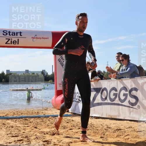 07.09.2025 - 19. Norderstedt Triathlon Luisa Fischer http://msf.ph/oto/8759329 07.09.2025 12:03:40 Schwimmen 212 meine-sportfotos.de