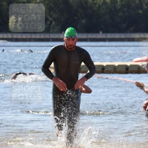 07.09.2025 - 19. Norderstedt Triathlon Luisa Fischer http://msf.ph/oto/8759333 07.09.2025 12:04:20 Schwimmen 732 meine-sportfotos.de
