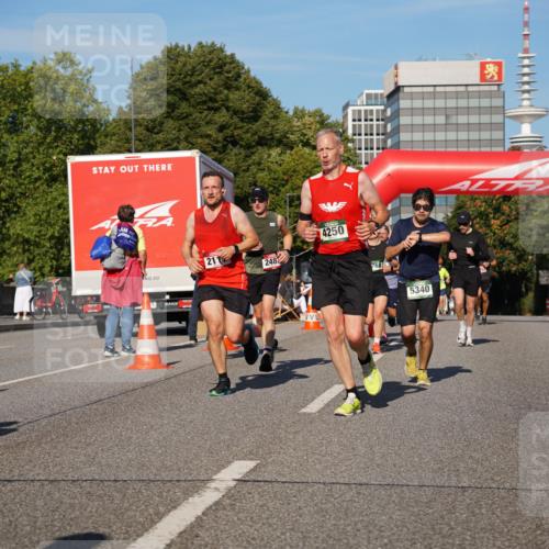 07.09.2025 - BARMER Alsterlauf Yannick Fuchs http://msf.ph/oto/8759388 07.09.2025 09:39:32 Laufen 211, 248, 4250, 5340 meine-sportfotos.de