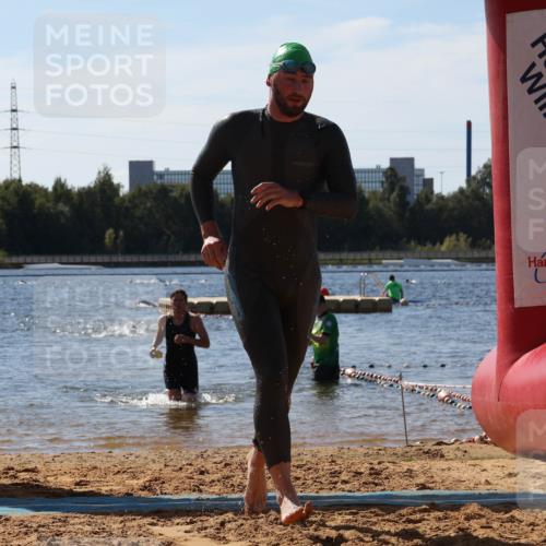 07.09.2025 - 19. Norderstedt Triathlon Luisa Fischer http://msf.ph/oto/8759417 07.09.2025 12:04:24 Schwimmen 732 meine-sportfotos.de