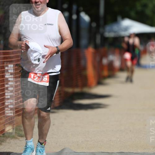 07.09.2025 - 19. Norderstedt Triathlon Michael Strokosch http://msf.ph/oto/8759430 07.09.2025 12:52:38 Laufen 802, 1276 meine-sportfotos.de