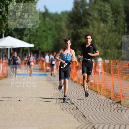 07.09.2025 - 19. Norderstedt Triathlon Michael Strokosch http://msf.ph/oto/8759460 07.09.2025 10:44:46 Laufen 102, 651 meine-sportfotos.de