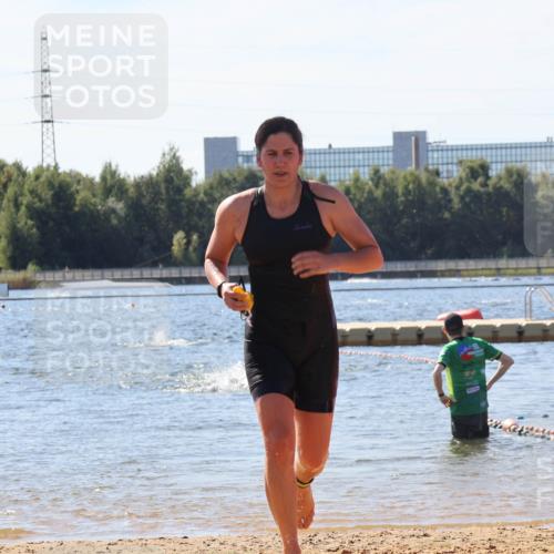 07.09.2025 - 19. Norderstedt Triathlon Luisa Fischer http://msf.ph/oto/8759481 07.09.2025 12:04:30 Schwimmen 224, 732 meine-sportfotos.de