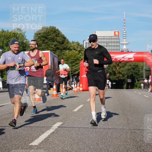 07.09.2025 - BARMER Alsterlauf Yannick Fuchs http://msf.ph/oto/8759554 07.09.2025 09:39:36 Laufen  meine-sportfotos.de