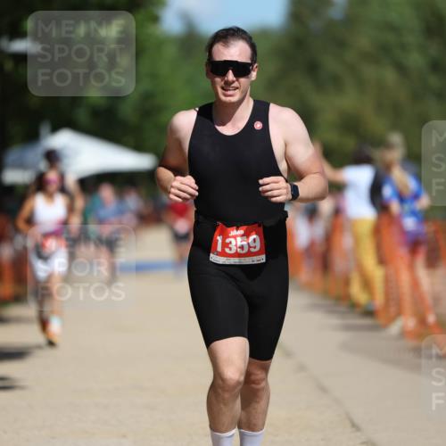 07.09.2025 - 19. Norderstedt Triathlon Michael Strokosch http://msf.ph/oto/8759597 07.09.2025 12:52:49 Laufen 767, 802, 1297, 1359 meine-sportfotos.de