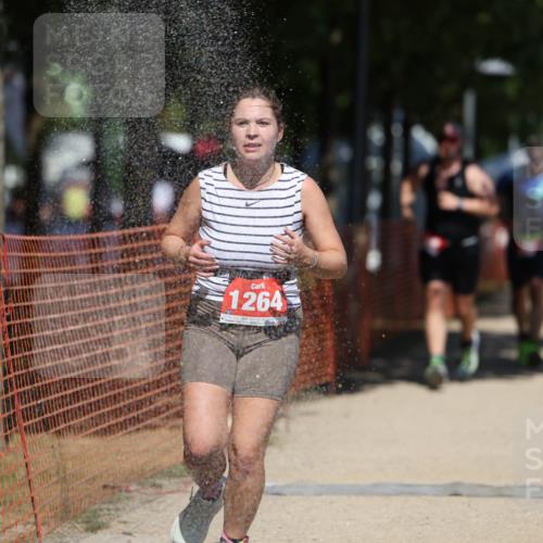 07.09.2025 - 19. Norderstedt Triathlon Michael Strokosch http://msf.ph/oto/8759617 07.09.2025 13:15:03 Laufen 166, 275, 308, 1264 meine-sportfotos.de
