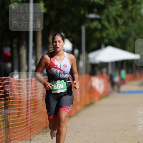 07.09.2025 - 19. Norderstedt Triathlon Michael Strokosch http://msf.ph/oto/8759623 07.09.2025 11:07:13 Laufen 660 meine-sportfotos.de