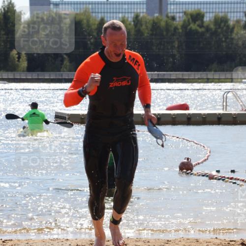 07.09.2025 - 19. Norderstedt Triathlon Luisa Fischer http://msf.ph/oto/8759635 07.09.2025 13:52:02 Schwimmen 905 meine-sportfotos.de