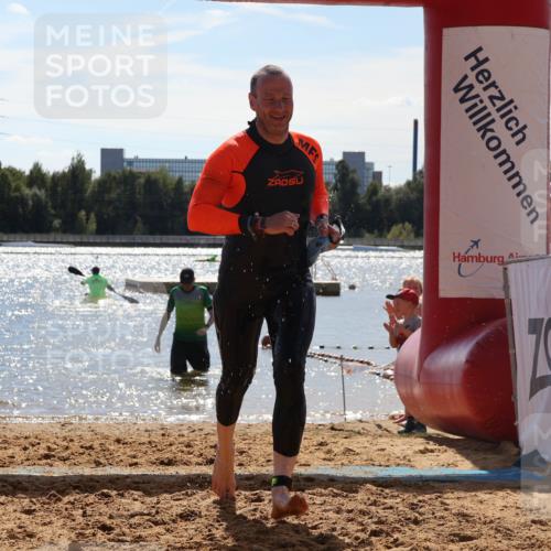 07.09.2025 - 19. Norderstedt Triathlon Luisa Fischer http://msf.ph/oto/8759660 07.09.2025 13:52:04 Schwimmen 905 meine-sportfotos.de