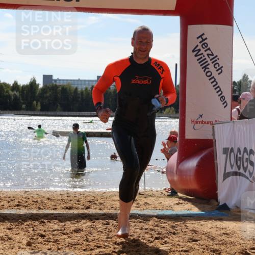 07.09.2025 - 19. Norderstedt Triathlon Luisa Fischer http://msf.ph/oto/8759663 07.09.2025 13:52:04 Schwimmen 905 meine-sportfotos.de