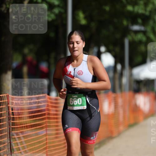 07.09.2025 - 19. Norderstedt Triathlon Michael Strokosch http://msf.ph/oto/8759667 07.09.2025 11:07:14 Laufen 660 meine-sportfotos.de