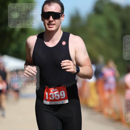 07.09.2025 - 19. Norderstedt Triathlon Michael Strokosch http://msf.ph/oto/8759681 07.09.2025 12:52:50 Laufen 767, 802, 1297, 1359 meine-sportfotos.de