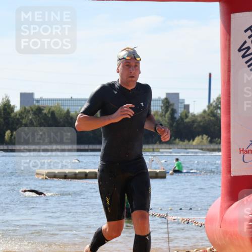 07.09.2025 - 19. Norderstedt Triathlon Luisa Fischer http://msf.ph/oto/8759696 07.09.2025 12:04:58 Schwimmen 739, 769, 811 meine-sportfotos.de