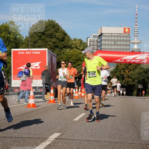 07.09.2025 - BARMER Alsterlauf Yannick Fuchs http://msf.ph/oto/8759721 07.09.2025 09:39:45 Laufen 4385, 4821, 09, 4784, 77 meine-sportfotos.de