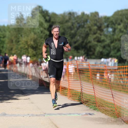 07.09.2025 - 19. Norderstedt Triathlon Michael Strokosch http://msf.ph/oto/8759723 07.09.2025 14:57:34 Laufen 980, 989, 1004 meine-sportfotos.de