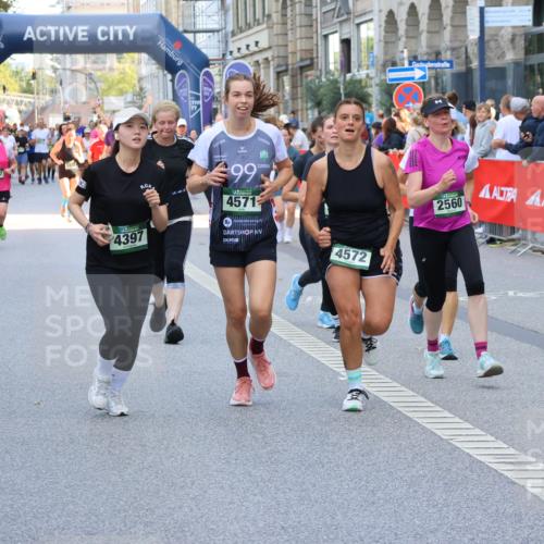 07.09.2025 - BARMER Alsterlauf Strokosch-Dieckow http://msf.ph/oto/8759776 07.09.2025 10:13:09 Ziel 2295, 2323, 3121, 3257, 3487, 3511, 3513, 3769, 3799, 3863, 3879, 3895, 4075, 4548, 4659, 4718, 4881, 5040, 5041, 5054, 5145, 5414, 5721, 6037, 6053, 6158, 8002, 8048 meine-sportfotos.de