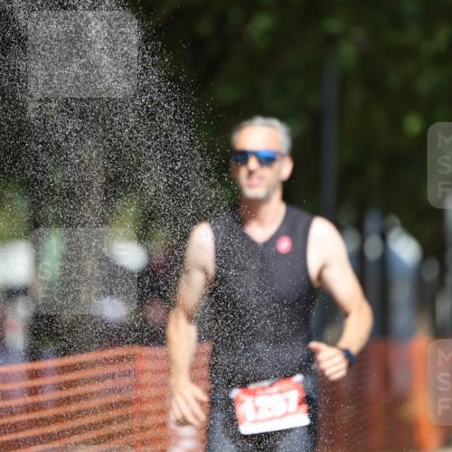 07.09.2025 - 19. Norderstedt Triathlon Michael Strokosch http://msf.ph/oto/8759811 07.09.2025 12:52:57 Laufen 217, 767, 786, 1297 meine-sportfotos.de