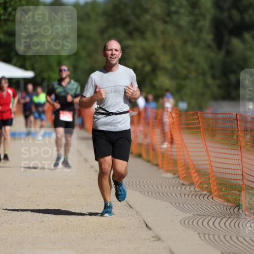 07.09.2025 - 19. Norderstedt Triathlon Michael Strokosch http://msf.ph/oto/8759819 07.09.2025 12:06:33 Laufen 801, 1395 meine-sportfotos.de