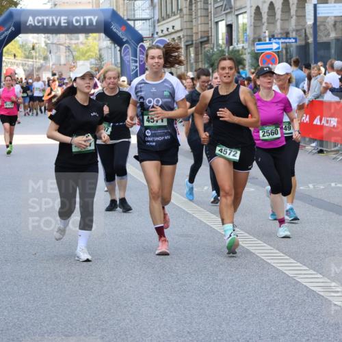 07.09.2025 - BARMER Alsterlauf Strokosch-Dieckow http://msf.ph/oto/8759832 07.09.2025 10:13:09 Ziel 2295, 2323, 3121, 3257, 3487, 3511, 3513, 3769, 3799, 3863, 3879, 3895, 4075, 4548, 4659, 4718, 4881, 5040, 5041, 5054, 5145, 5414, 5721, 6037, 6053, 6158, 8002, 8048 meine-sportfotos.de