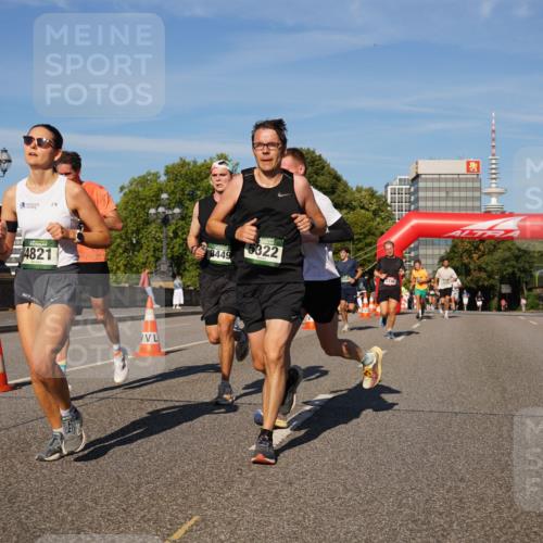 07.09.2025 - BARMER Alsterlauf Yannick Fuchs http://msf.ph/oto/8759844 07.09.2025 09:39:48 Laufen 4821, 8449, 5322 meine-sportfotos.de