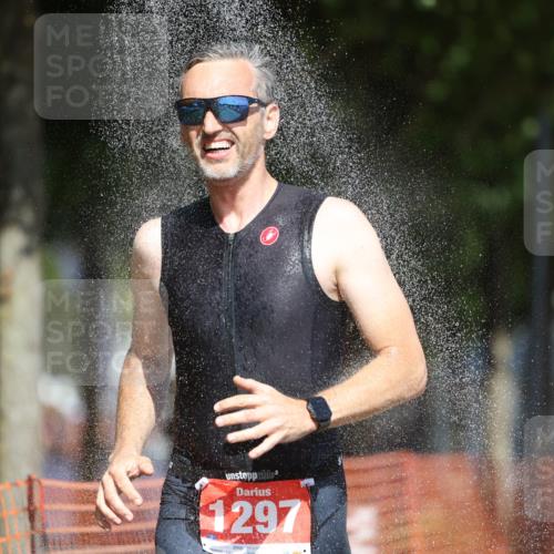 07.09.2025 - 19. Norderstedt Triathlon Michael Strokosch http://msf.ph/oto/8759848 07.09.2025 12:52:57 Laufen 217, 767, 786, 1297 meine-sportfotos.de