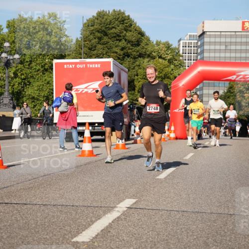 07.09.2025 - BARMER Alsterlauf Yannick Fuchs http://msf.ph/oto/8759865 07.09.2025 09:39:49 Laufen 2748, 8203, 5970 meine-sportfotos.de