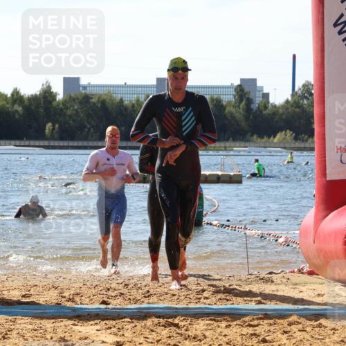 07.09.2025 - 19. Norderstedt Triathlon Luisa Fischer http://msf.ph/oto/8759894 07.09.2025 12:06:02 Schwimmen 174, 713, 816 meine-sportfotos.de