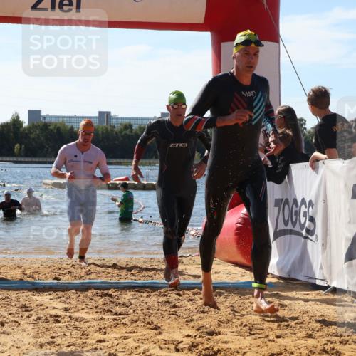 07.09.2025 - 19. Norderstedt Triathlon Luisa Fischer http://msf.ph/oto/8759928 07.09.2025 12:06:04 Schwimmen 174, 713, 816 meine-sportfotos.de