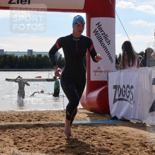 07.09.2025 - 19. Norderstedt Triathlon Luisa Fischer http://msf.ph/oto/8759929 07.09.2025 14:12:12 Schwimmen 469, 472 meine-sportfotos.de