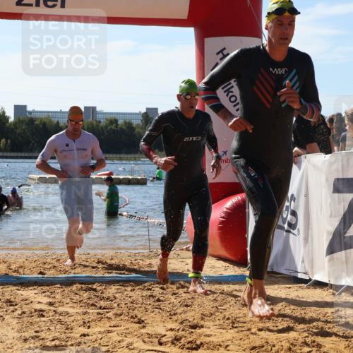07.09.2025 - 19. Norderstedt Triathlon Luisa Fischer http://msf.ph/oto/8759931 07.09.2025 12:06:04 Schwimmen 174, 713, 816 meine-sportfotos.de