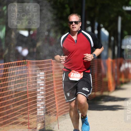 07.09.2025 - 19. Norderstedt Triathlon Michael Strokosch http://msf.ph/oto/8759945 07.09.2025 12:53:02 Laufen 217, 786 meine-sportfotos.de
