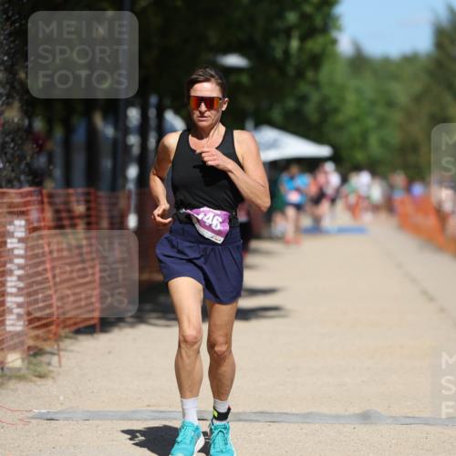 07.09.2025 - 19. Norderstedt Triathlon Michael Strokosch http://msf.ph/oto/8759949 07.09.2025 13:15:21 Laufen 346, 1338 meine-sportfotos.de