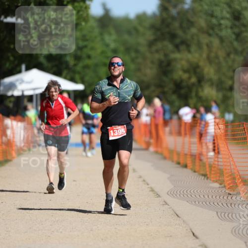 07.09.2025 - 19. Norderstedt Triathlon Michael Strokosch http://msf.ph/oto/8759957 07.09.2025 12:06:37 Laufen 801, 1229, 1395 meine-sportfotos.de