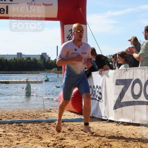 07.09.2025 - 19. Norderstedt Triathlon Luisa Fischer http://msf.ph/oto/8759967 07.09.2025 12:06:06 Schwimmen 174, 713, 816 meine-sportfotos.de