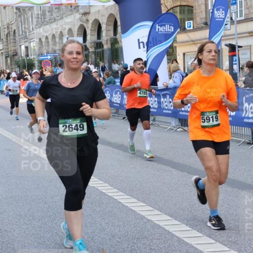 07.09.2025 - BARMER Alsterlauf Strokosch-Dieckow http://msf.ph/oto/8760021 07.09.2025 10:13:05 Ziel 2295, 2323, 2550, 3161, 3162, 3257, 3390, 3409, 3487, 3513, 3761, 3769, 3799, 3863, 3879, 3895, 4075, 4220, 4398, 4659, 4881, 5040, 5041, 5145, 5721, 5803, 5817, 5818, 6037, 6053, 6158, 8002, 8048 meine-sportfotos.de