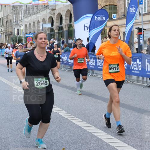 07.09.2025 - BARMER Alsterlauf Strokosch-Dieckow http://msf.ph/oto/8760075 07.09.2025 10:13:05 Ziel 2295, 2323, 2550, 3161, 3162, 3257, 3390, 3409, 3487, 3513, 3761, 3769, 3799, 3863, 3879, 3895, 4075, 4220, 4398, 4659, 4881, 5040, 5041, 5145, 5721, 5803, 5817, 5818, 6037, 6053, 6158, 8002, 8048 meine-sportfotos.de