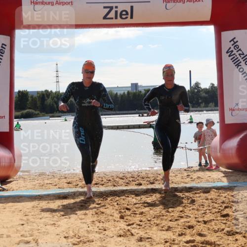 07.09.2025 - 19. Norderstedt Triathlon Luisa Fischer http://msf.ph/oto/8760095 07.09.2025 14:12:39 Schwimmen 462, 463, 476 meine-sportfotos.de