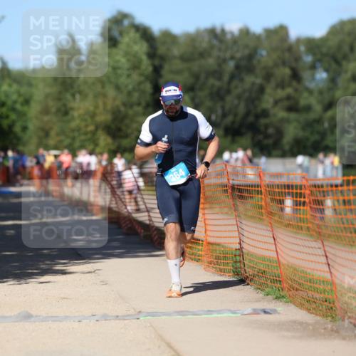 07.09.2025 - 19. Norderstedt Triathlon Michael Strokosch http://msf.ph/oto/8760097 07.09.2025 14:57:58 Laufen 364 meine-sportfotos.de